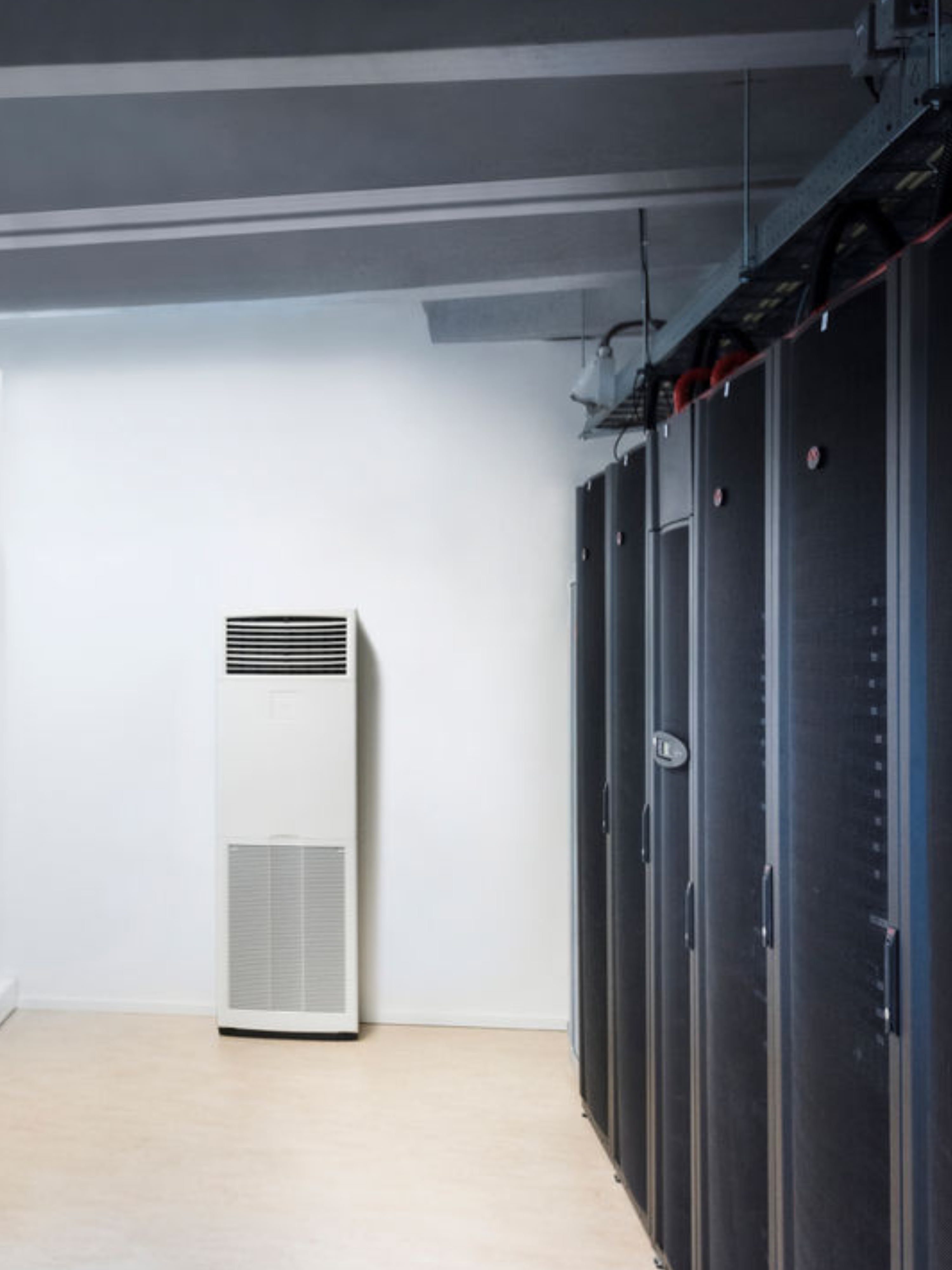 DAIKIN Sky Air stĺpová jednotka Biela FVA100A